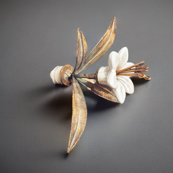 [ 2 FOR $40 ] GLASS BOTTLE WITH METAL & CERAMIC FLOWER BOTTLE STOPPER - Picture 10 of 13